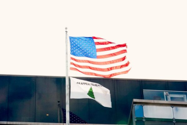 Far-Right ‘Appeal to Heaven’ Flag Flown Above Government Agency in DC