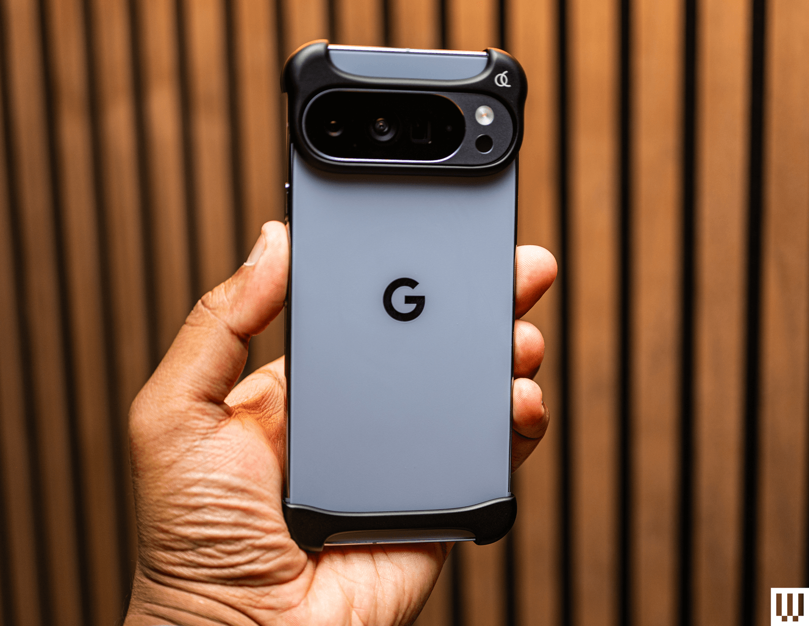 Arc Pulse bumpers for Pixel 10 Pro XL