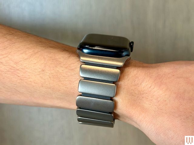 Image may contain: Wristwatch, Arm, Body Part, Person, Hand, Wrist, and Electronics