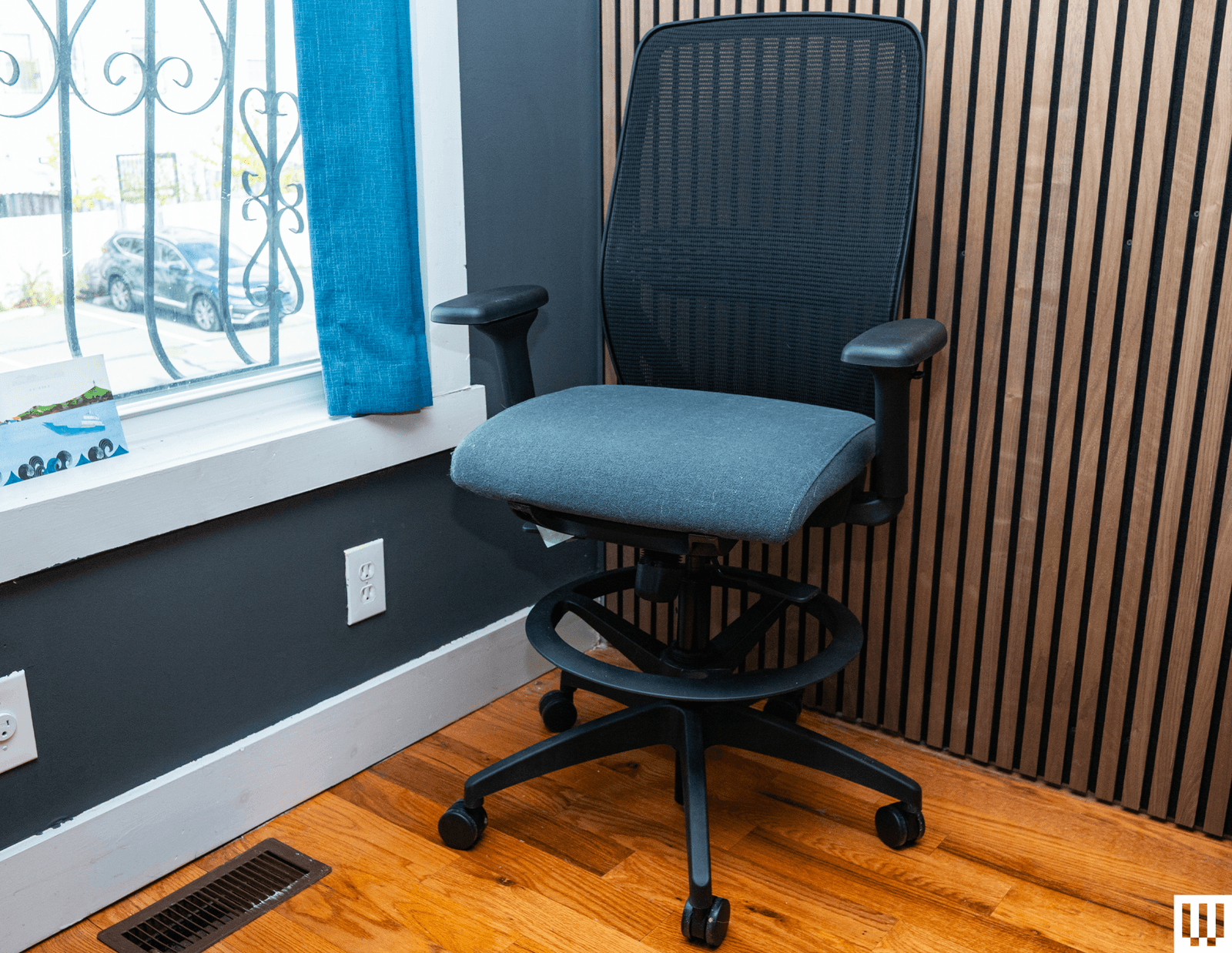 Image may contain Furniture Chair Indoors Office and Office Chair