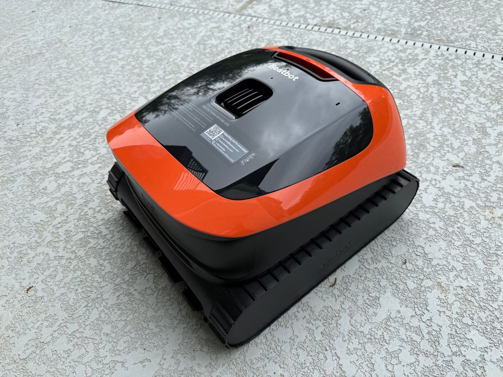 Image may contain Beatbot Sora 30 Pool Cleaning Robot
